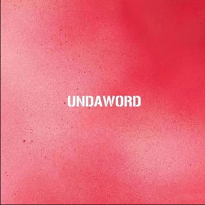 男朋友扒开我小泬添我
